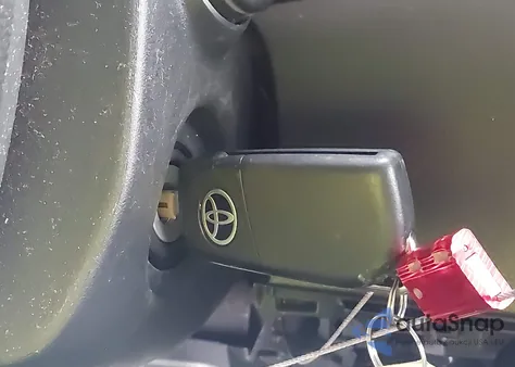 2020 Toyota Corolla Se from USA, damaged, VIN 5YFS4RCE0LP044695